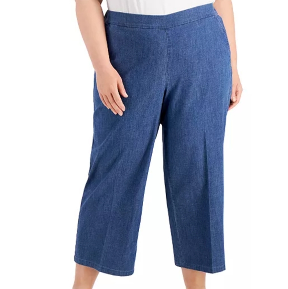 Kasper Denim Light Wash Capri Ankle Pull on Pants Blue Woman 2X 3X - Picture 3 of 6